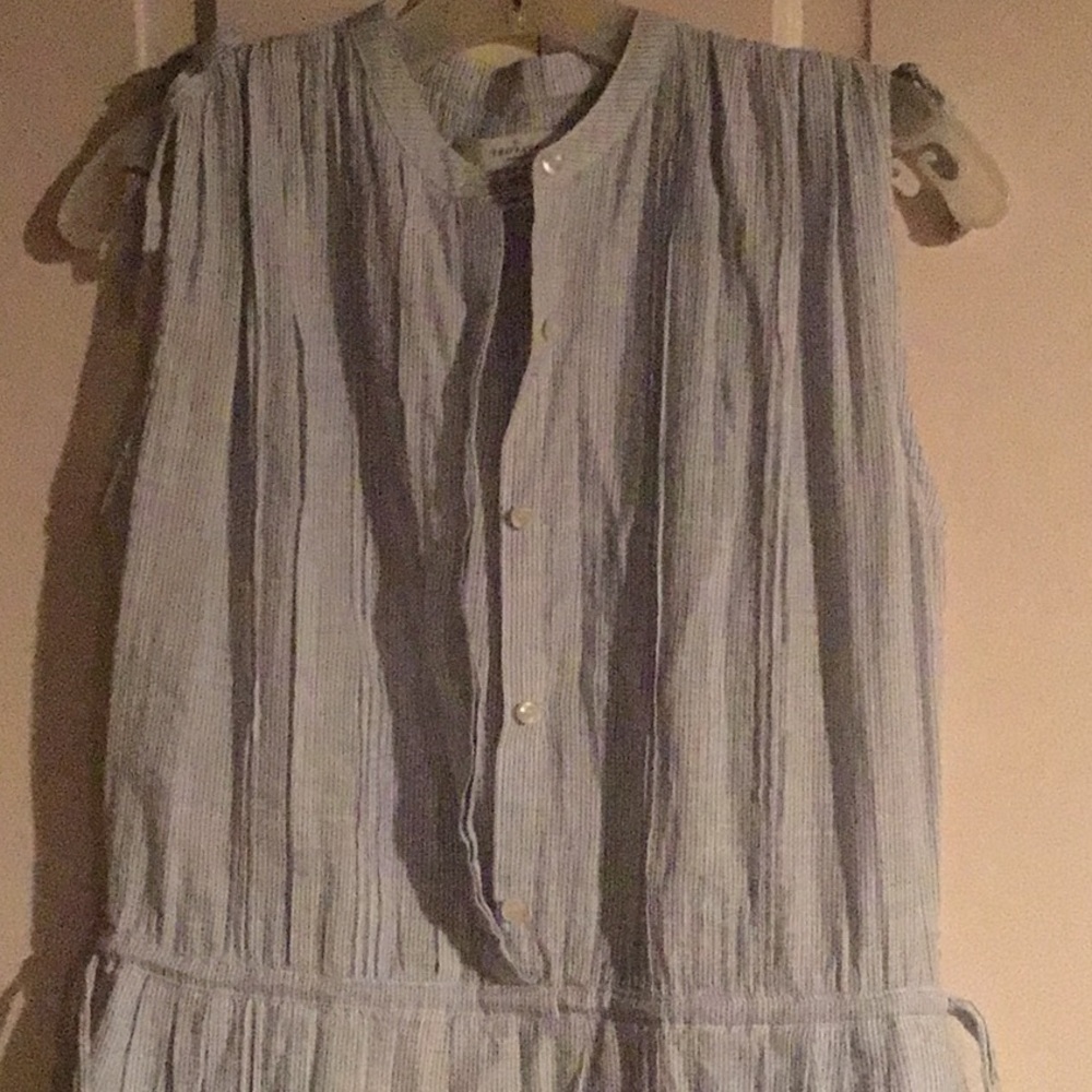 Dress - Picture 2 of 6